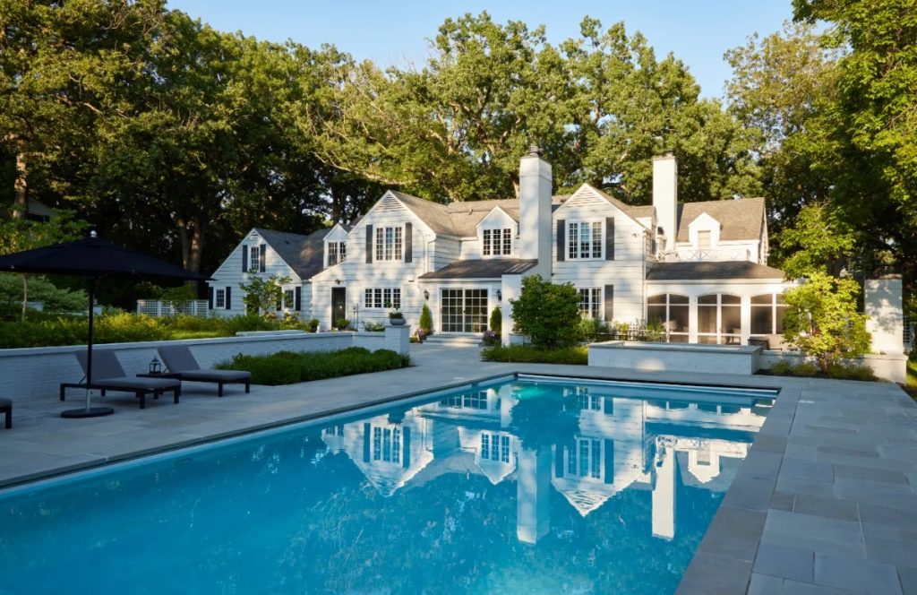 Luxury Pool Design & Installation in Des Moines